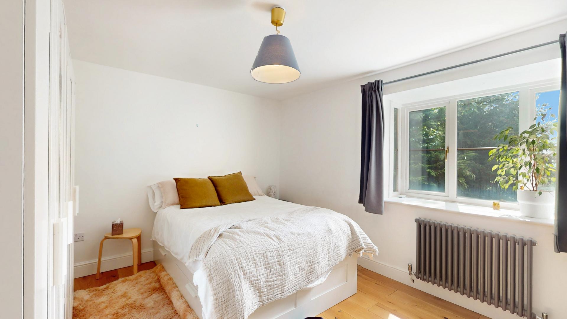 			2 Bedroom, 1 bath, 1 reception Flat			 Cavendish Road, Kilburn